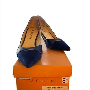 Dark Blue Pumps (8.5M)